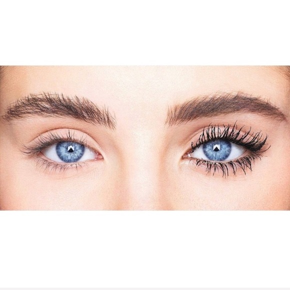 🆕 NEW💕 CT Legendary Lashes in BLACK VINYL - Picture 2 of 7